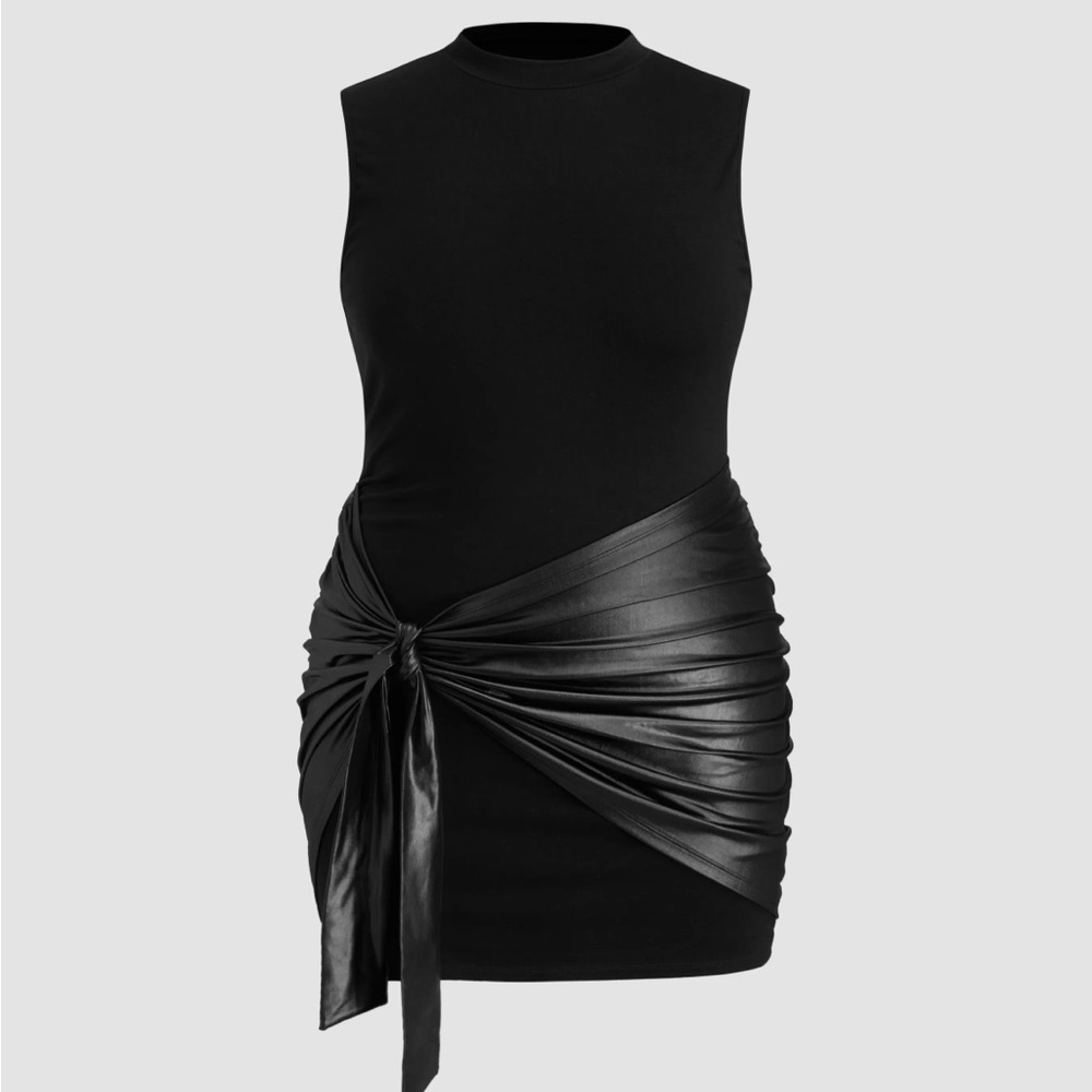 Elegant Black Sleeveless Dress